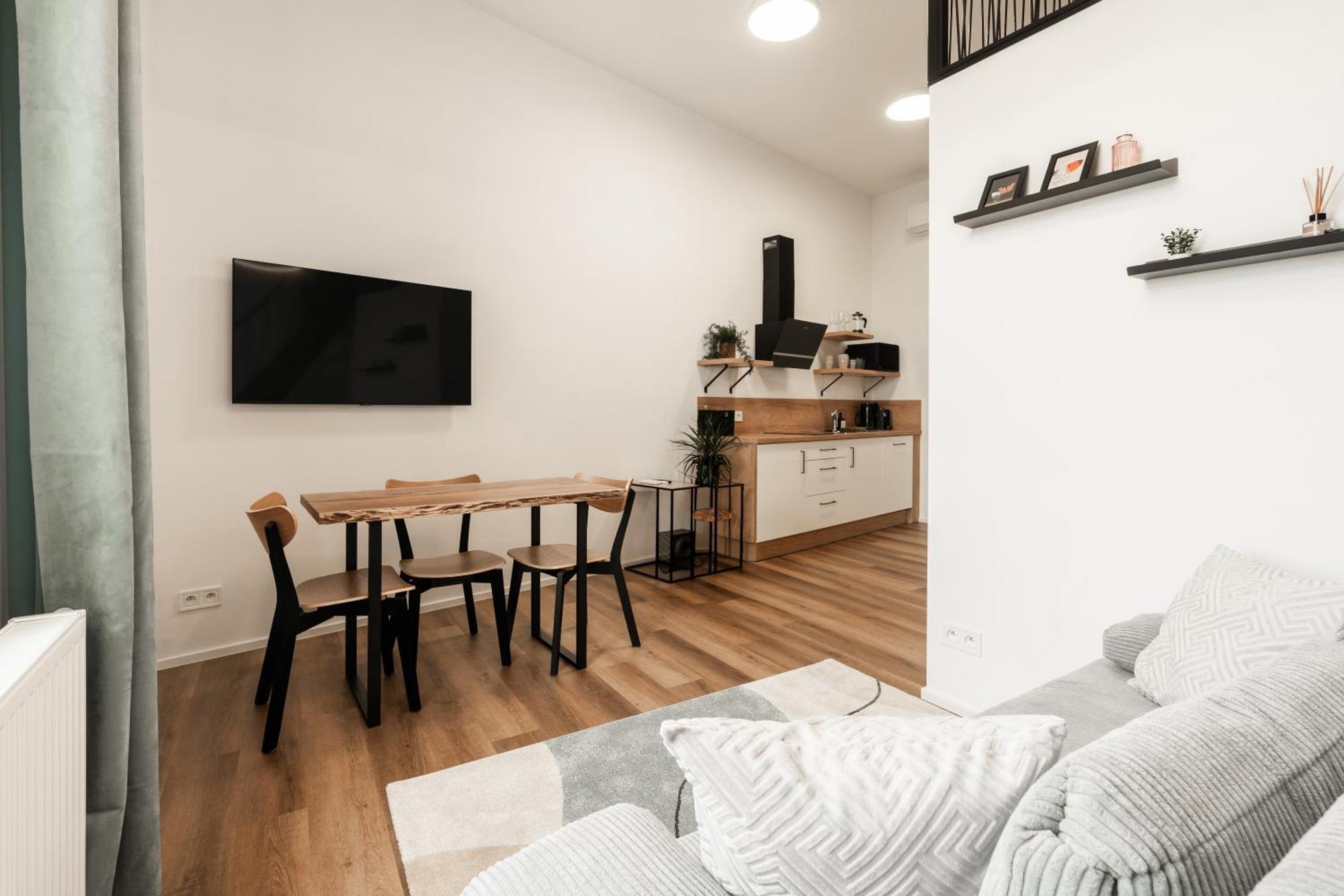 Internesto Brno Station Apartment Bagian luar foto