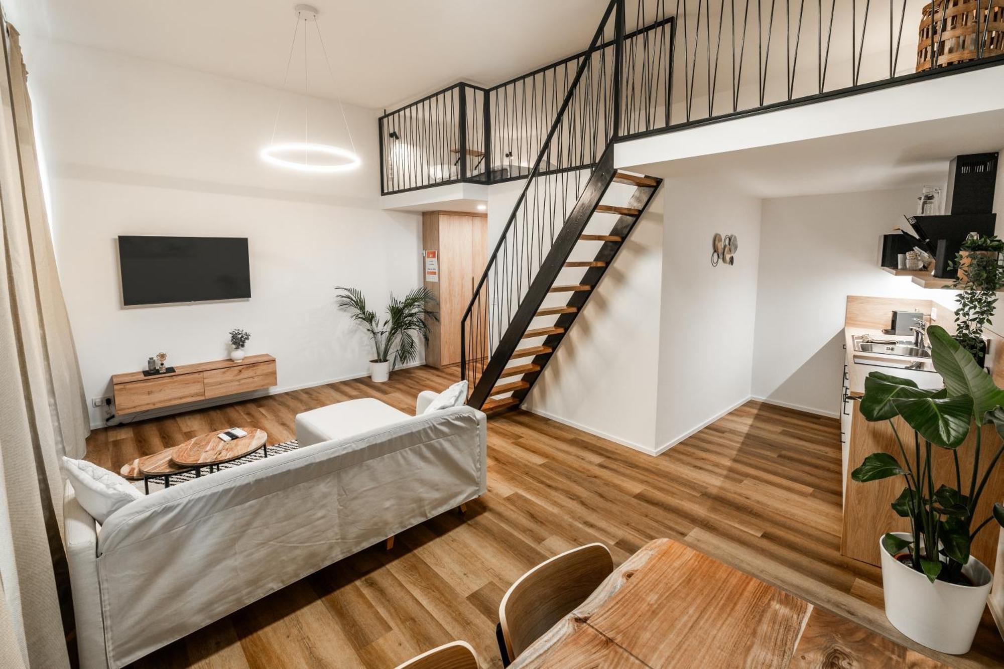 Internesto Brno Station Apartment Bagian luar foto