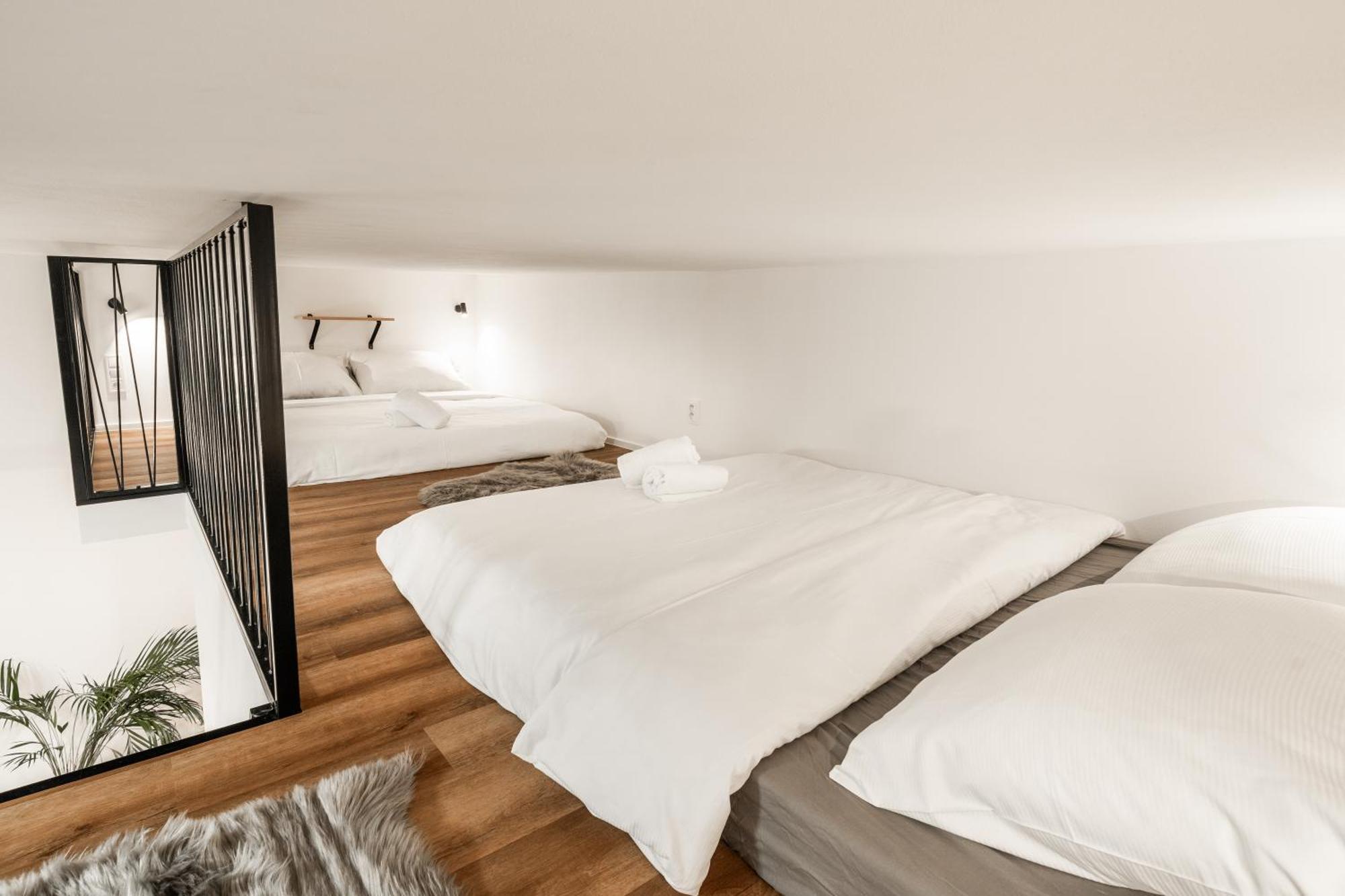 Internesto Brno Station Apartment Bagian luar foto