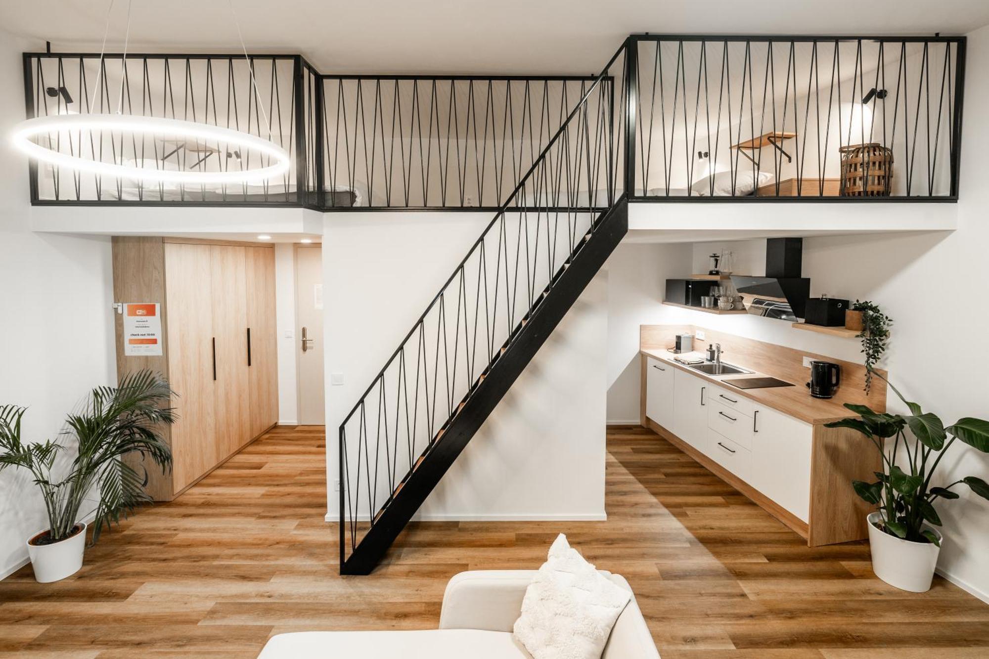 Internesto Brno Station Apartment Bagian luar foto