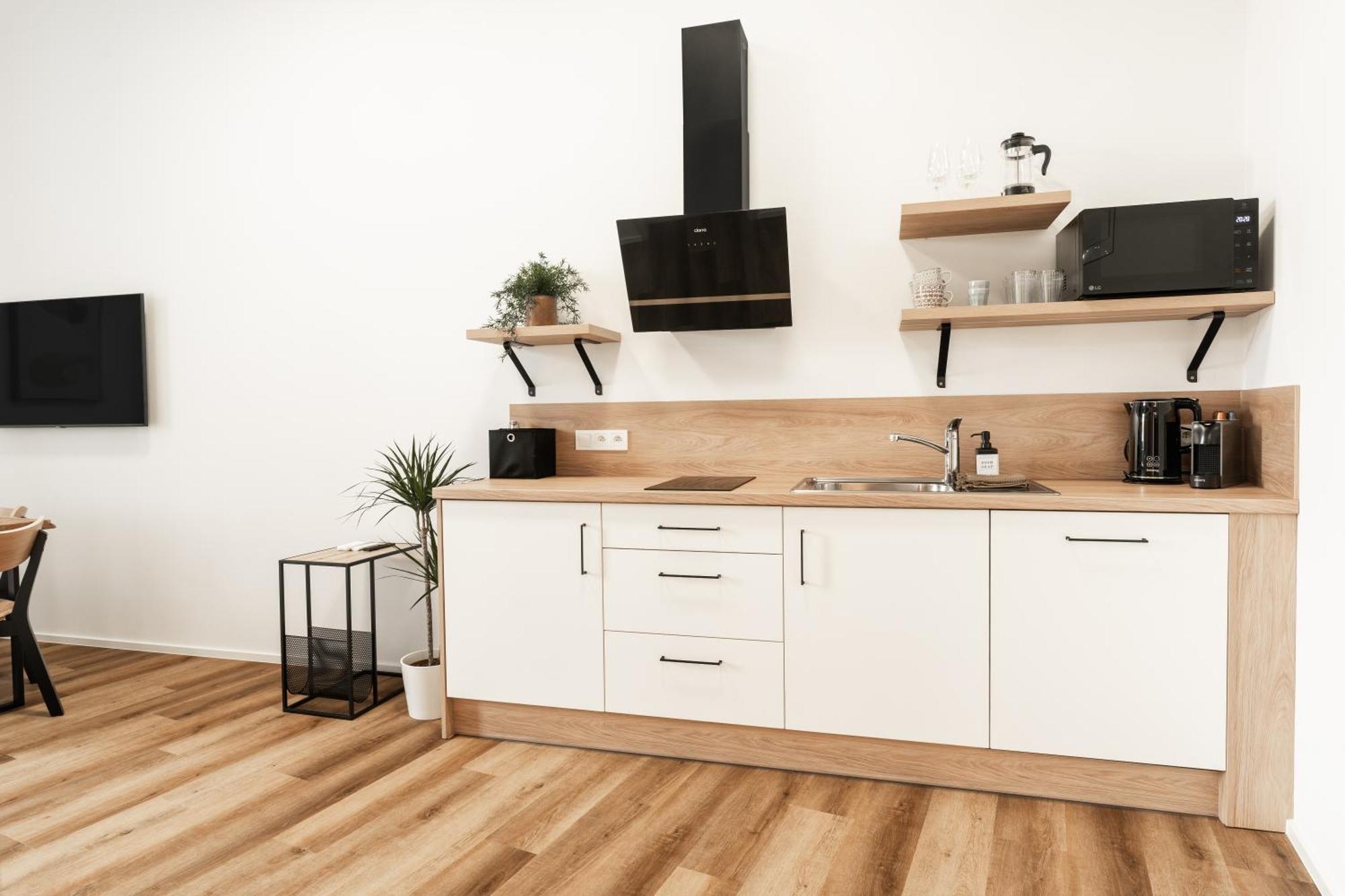 Internesto Brno Station Apartment Bagian luar foto